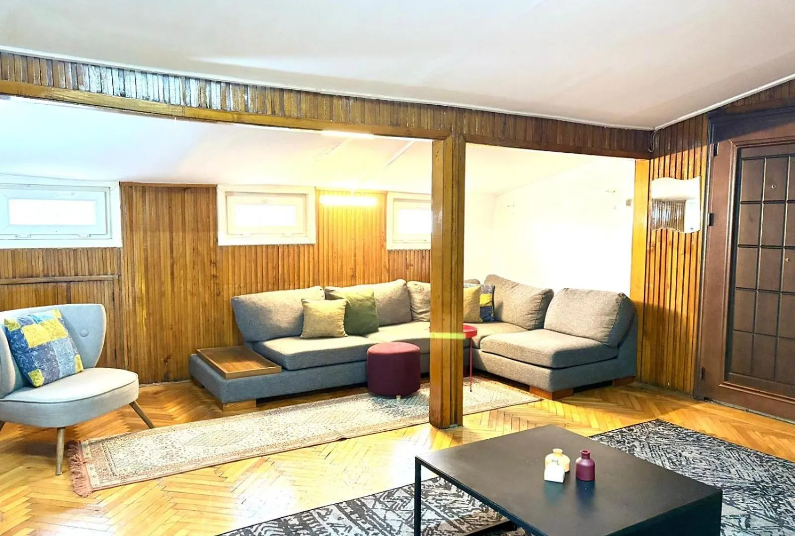 이스탄불 Bohemian Flat, 2Br, In Taksim Square, Beyoglu 아파트